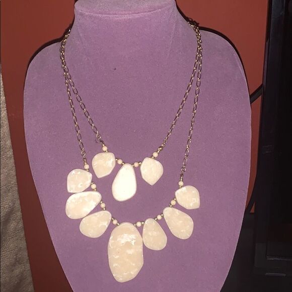 Unique necklace - Picture 1 of 4